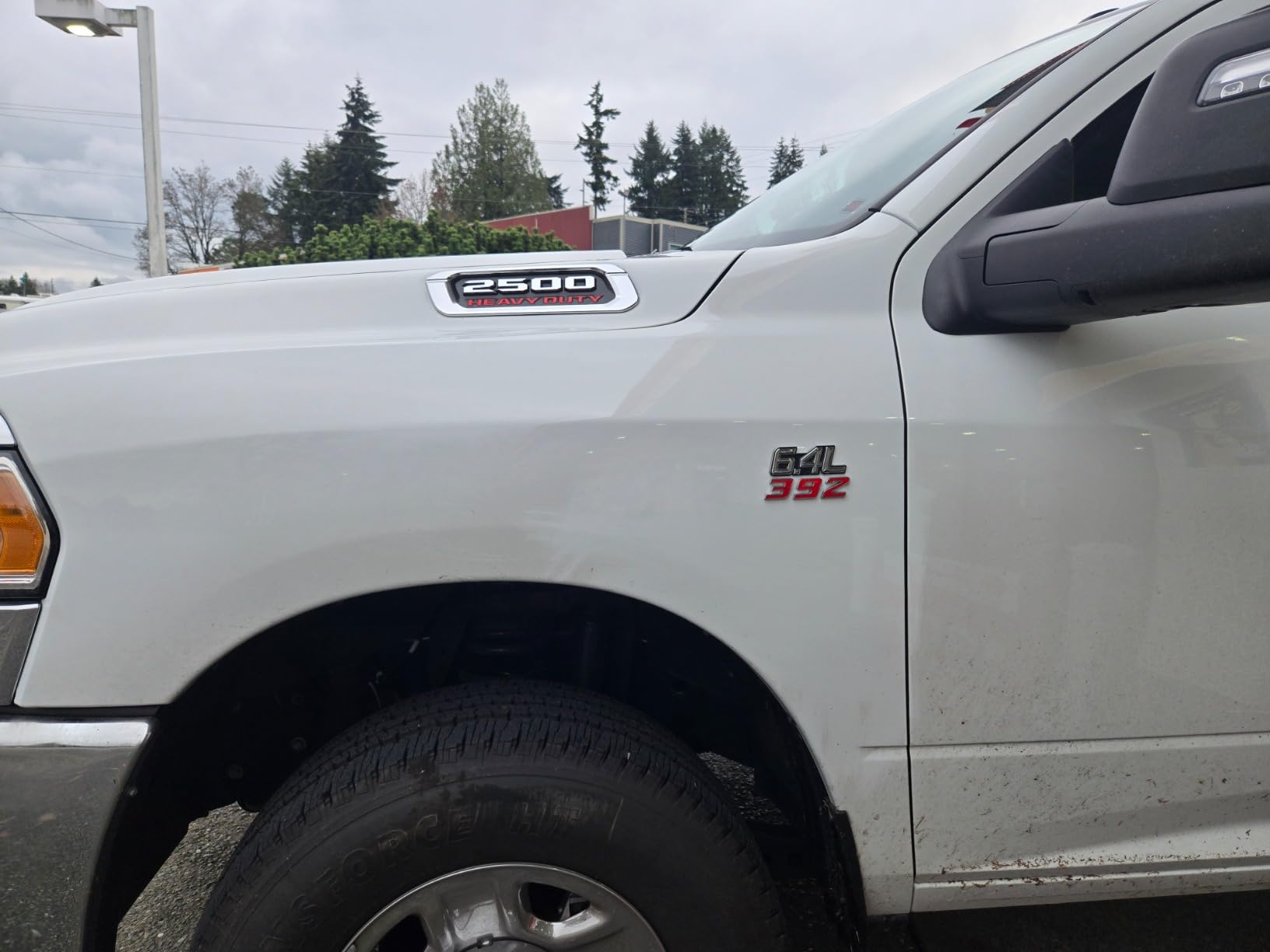 5.7L 6.4L Emblems Badge | 2Pcs