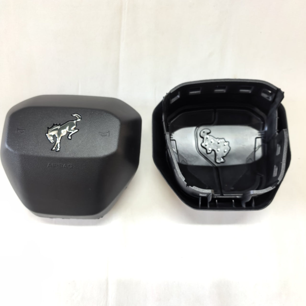 2021–2024 Ford Bronco Sport Driver Steering Wheel Airbag Plastic Cover Shell